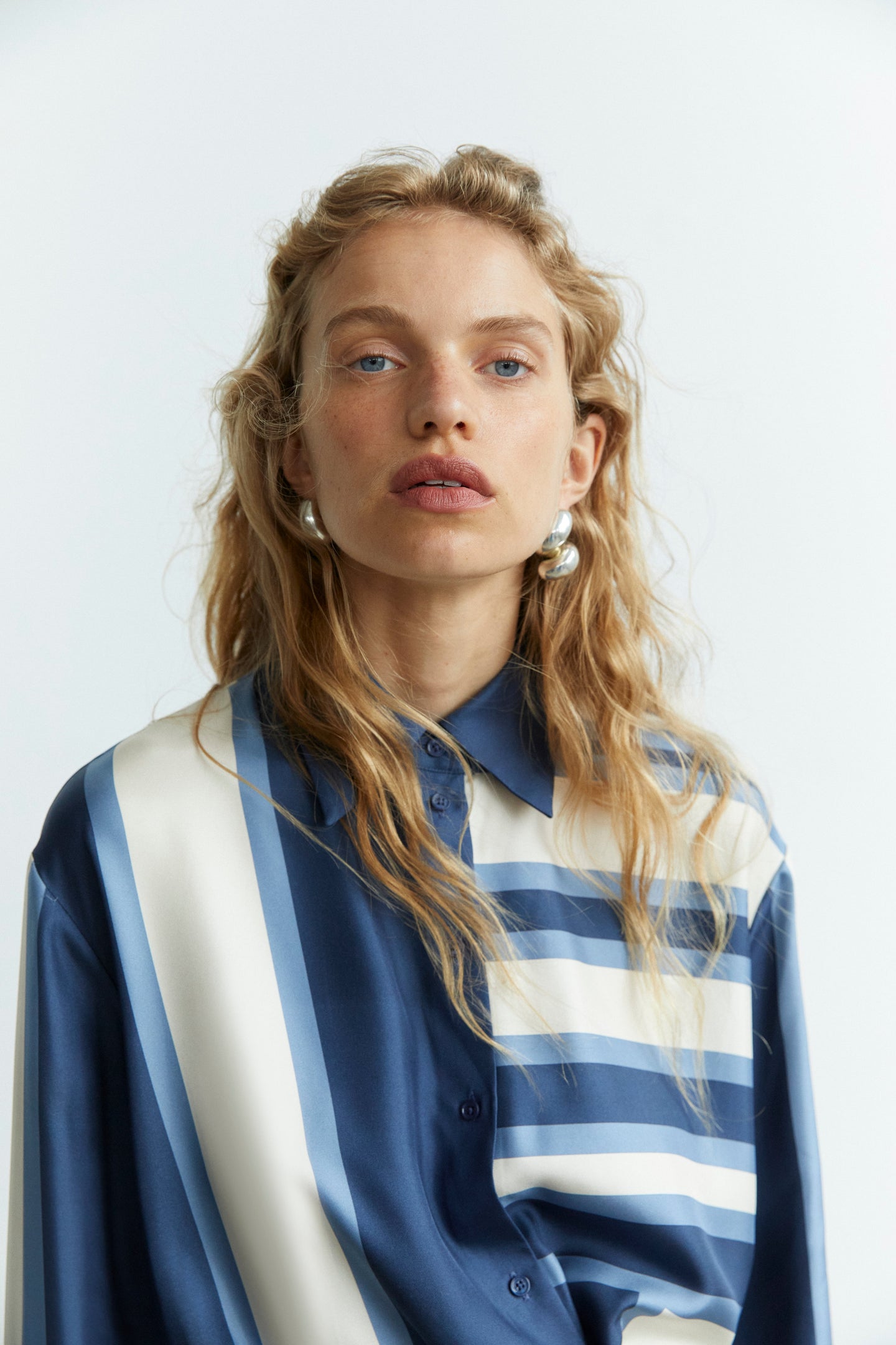 SIR the label Flashback Twist Earring SILVER