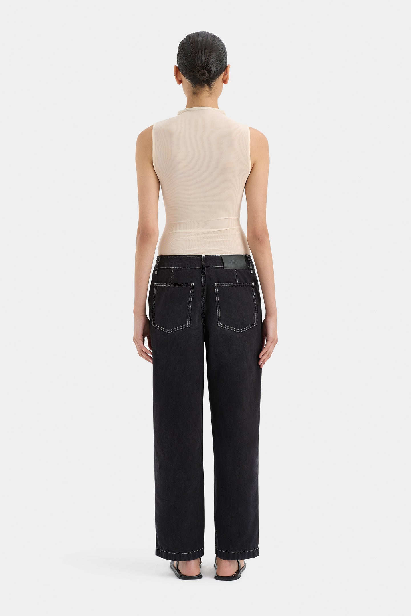 SIR the label Orlan Mid Rise Jean Washed Black