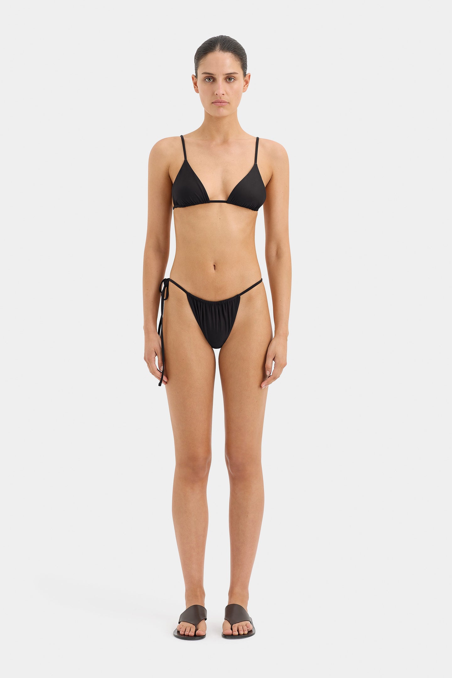 SIR the label Hendry String Triangle Top BLACK