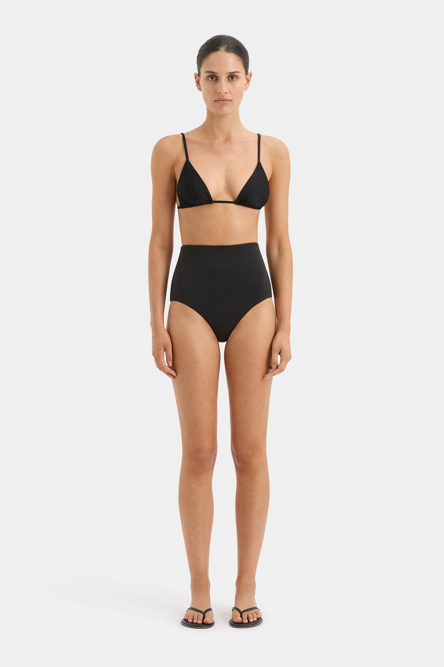 SIR the label Hendry String Triangle Top BLACK