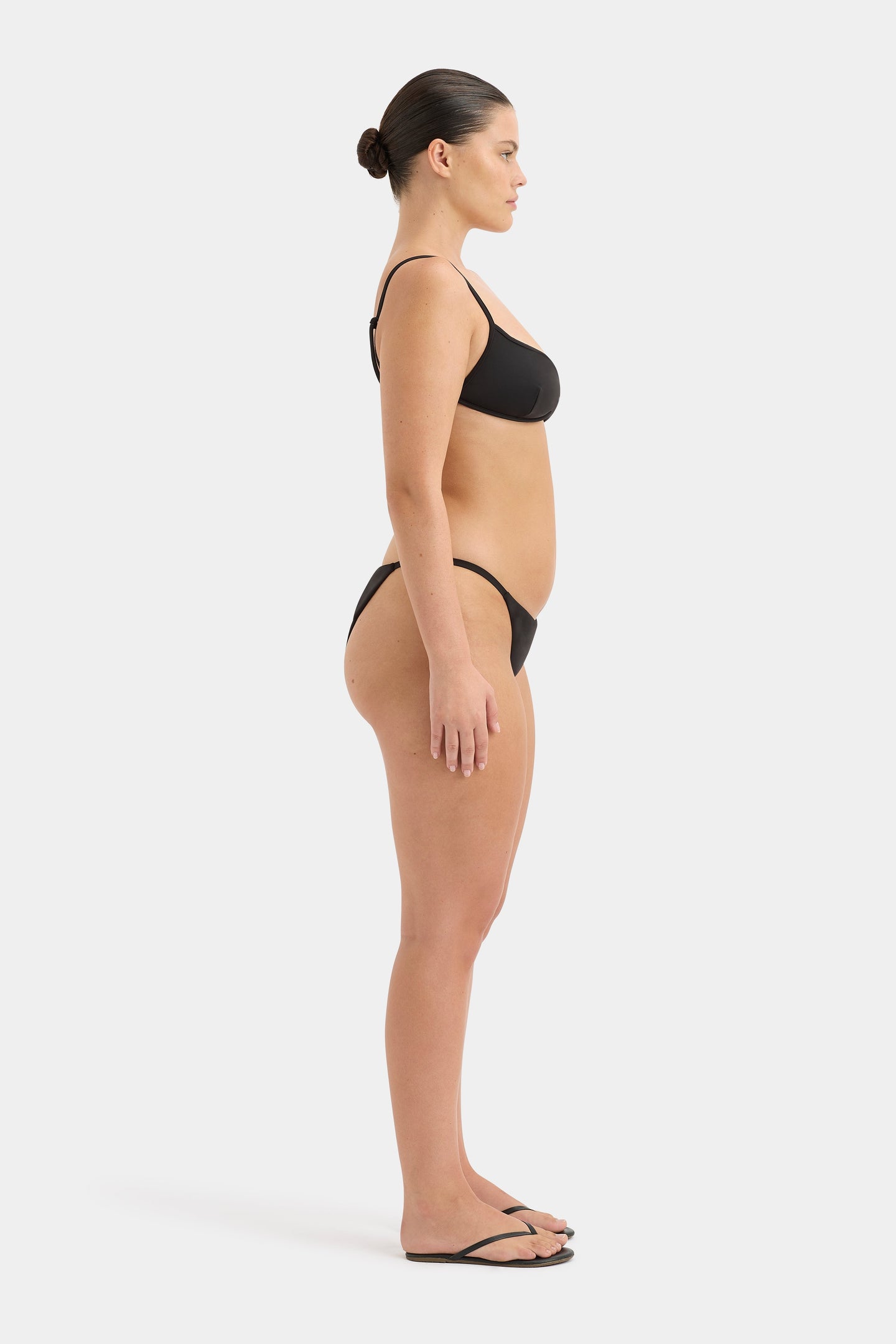 SIR the label Renata Shaped Balconette BLACK