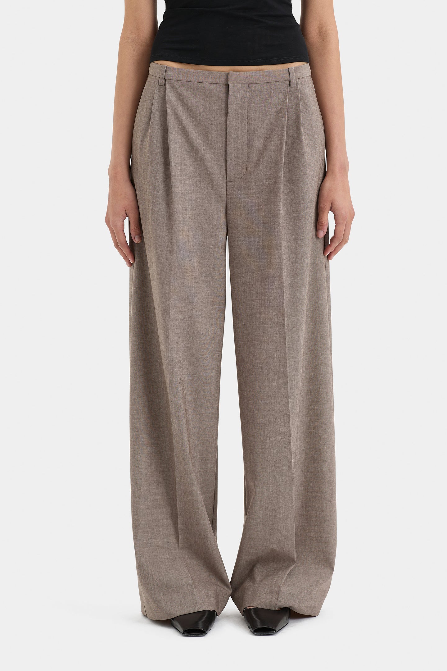 SIR the label Leonardo Tailored Trouser TAUPE