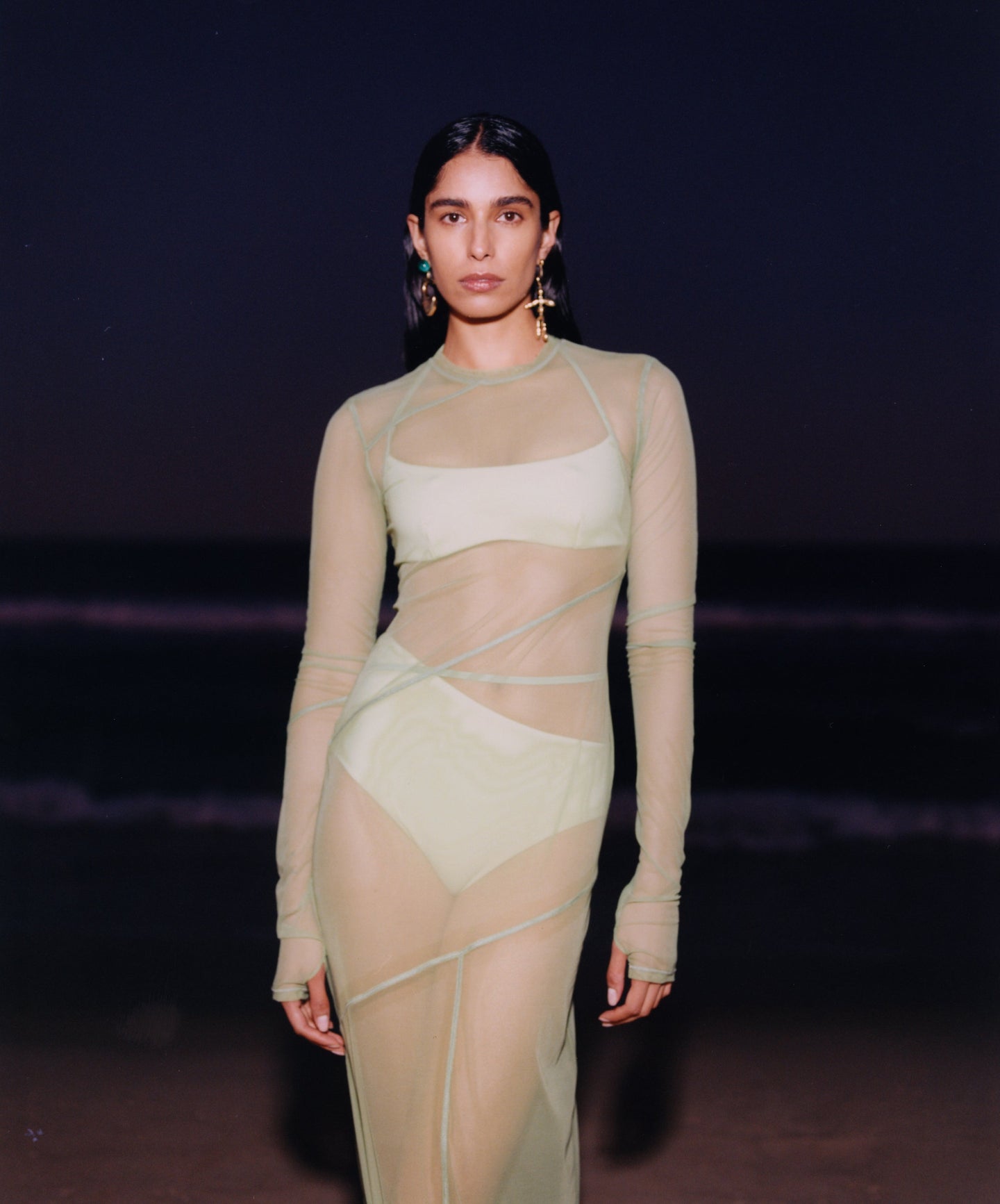 SIR the label Sol High Brief APPLE